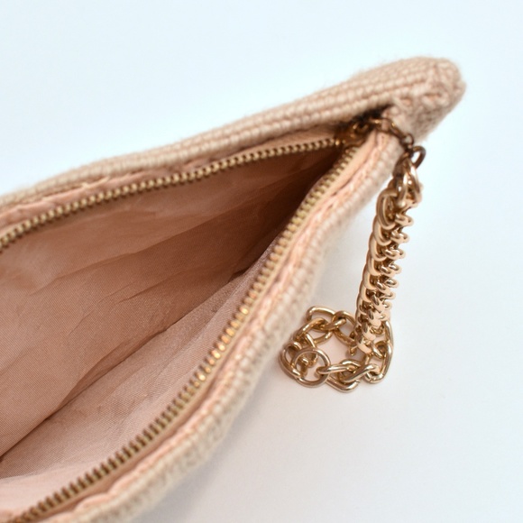 Vintage English Rose Needlepoint Clutch Bag with gold chain - Picture 7 of 7